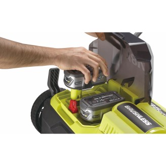 Scarificateur/aérateur alimenté simultanément par 2 batteries 18V ONE+™- 35 cm  (2 x 4,0 Ah)